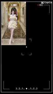 Đầm xoè dự tiệc TRIPBLE T DRESS đính lông vũ và cườm - size S/M/L