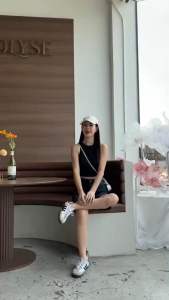 กางเกงยีนส์ PUNNY  ขาสั้นที่ถูกต้องมาก ผ้าไม่ยืด  ทรงสวยความยาวกำลังน่ารัก