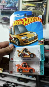 TOYOTA SUPRA TOONED - HOTWHEELS - FAST AND THE FURIOUS- BRYANS SUPRA