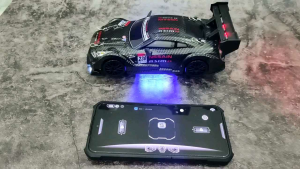 [New 2025] Xe đua điều khiển từ xa RC Mini Drift có Servo lái 9g Fiesta 1:24 dẫn động 4WD tốc độ cao +30km/h hỗ trợ điều tốc điều khiển bằng điện thoạt qua Bluetooth