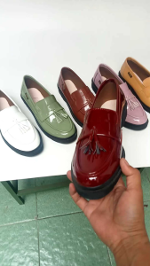 HD-Sepatu Wanita Loafer Glossy Pantofel Sol Tebal Rumbai / Sepatu Docmart Korean Style Glossy Lokal Brand Hade.