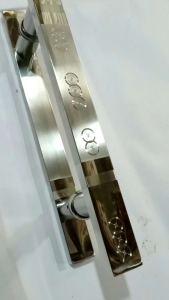 Satu paket Handle pintu rumah baut tembus 4 set kunci/Gagang pintu rumah minimalis/Handle pintu baut tembus panjang 33 cm 45 cm 60 cm/Tarikan pintu baut tembus Full set kunci/Gagang pintu rumah 4 pcs set kunci/Handle tembus/Tarikan pintu rumah 2 dua pintu