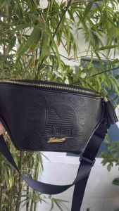 Túi 2hand đeo chéo da thật nhà Phu Là aut của Ý -T644