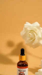 serum pembersih wajah dan pemutih penghilang kerutan