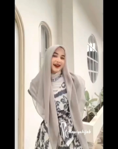 HIJAB SEGIEMPAT PARIS ULTRAFINE 120 cm x 120 cm