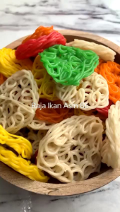 Kerupuk Ikan Merek Kuda Sejoli / Kerupuk Mawar Mini / Kerupuk Seblak / Kerupuk Mentah Bunga