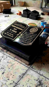 TUGU BATU NISAN CUSTOM UKURAN DUDUKAN 40X50