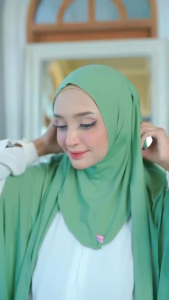 Jilbab Pashmina Instan Larisa Jersey Super Menutup Leher By Shakina
