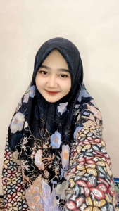 Hijab Segi Empat Voal Motif Bunga Mewah