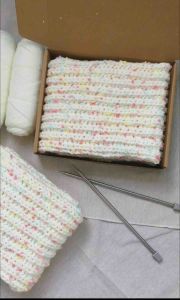 Khăn len handmade Cotton Love phối pompom – Sheepy Corner