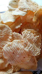 Kerupuk Opak atau Kicimpring Singkong Mentah Khas Bandung yang Renyah Gurih dan Pedas Cocok untuk Cemilan Rasa Bawang Cabai dan Original Kicimpring Khas Bandung Jawa Barat Murah COD