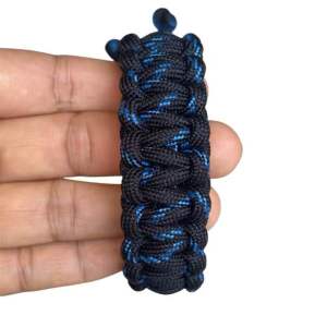 Vòng tay paracord cá tính năng động dễ phối đồ