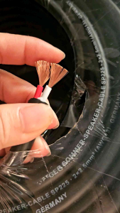 Dây  loa  2×1.52×2.5 lõi  đồng nguyên chất mềm dẻo (giá  1m)