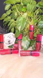 Bourjois Rouge Edition Aqua Laque Lipstik Lipmatte