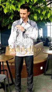 Bodhisattva Batik Kemeja Batik Pria Lengan Panjang Ukuran M L XL XXL