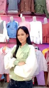 Jaket Crop Korea: Desain Trendy & Stylish