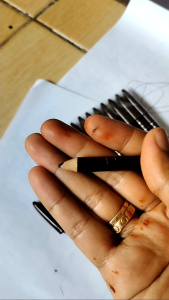 Pensil Alis Kiss Kiss 2 warna hitam dan coklat Kis-Kis base eyeliner line