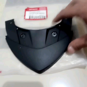 cover tutup atas lampu belakang ujung jok cover rr center beat f1 k25 beat sporty esp k25G original honda