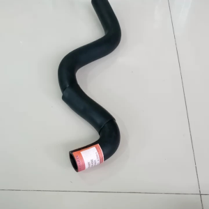 SELANG RADIATOR XPANDER ATAS(DIAMETER27mm)