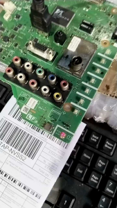 MAINBOARD TV SHARP MODEL:LC32LE340M