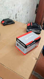 Pin 10 cell/15 cell/20 cell Kampro 21v(Bản 2025) chân phổ thông M21 4cm cell Pin xám mạch 3 Mosfet có đèn báo dung lượng