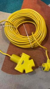 Cuộn Dây Điện Nối Dài 30M Kèm Ổ Cắm 3 Chấu – Dây Nguồn 220V Lõi Đồng Bọc Cao Su Phích Cắm