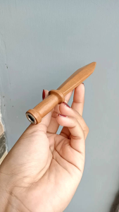 once pipa padutan kayu dewandaru motif pedang D39