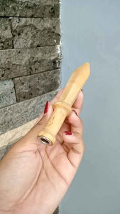 Pipa Kayu Kemuning Gading Motif Pedang D38
