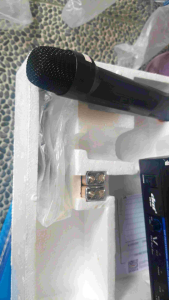 Mic Wireless Pro DAT DM 660 Asli: Solusi Presentasi & Acara Besar
