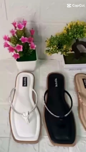 Tazkia sndal hells wanita teplek model jepit kekinian