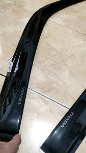 TALANG AIR MOBIL TRAGA SLIM TEKUK HITAM KILAT