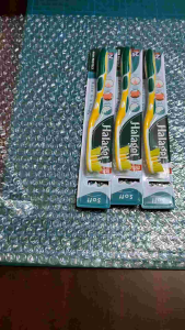 Berus Gigi Halagel/ Halagel Toothbrush (Soft)