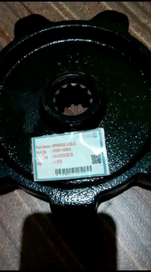 SPROCKET(AXLE) SPROCKET MATAHARI RODA DEPAN KUBOTA DC35 5T081-1649-0 16490