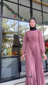 Gamis wanita kekinian model plisket