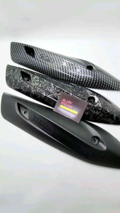 Cover Knalpot Mio J Standar Hitam Polos Dan Carbon Mio J - Mio Soul - Mio Soul GT - Fino Fi 125 - Pelindung knalpot Tameng Knalpot Karbon Dan Polos Baut Di jual terpisah