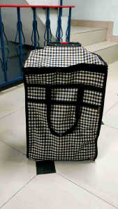 💥 มือสองสภาพดี 💥 (Grocery Shopping Carts) กระเป๋าล้อลาก รถเข็นจ่ายตลาด รถเข็นชอปปิ้ง ลายสก๊อต ขนาดใหญ ด้ามจับปรับระดับได้