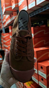 205-S รองเท้าผ้าใบนันยาง - รองเท้าในตำนาน 100% ยางพาราธรรมชาติ เกาะพื้นดี พร้อมส่ง