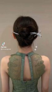 Trâm cài tóc kim loại hình nơ trâm búi tóc tua rua hạt ngọc thanh lịch đơn giản cho nữ