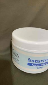Sunscreen Snow White SPF 50 Uk 10 gr