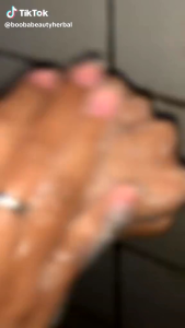 Sabun Kopi SR12: Solusi Flek Hitam & Pemutih Kulit yang Terdaftar BPOM