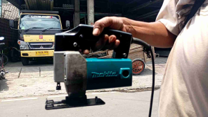 mesin gergaji jigsaw makita 4300BV