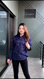 Kemeja Wanita Polos
