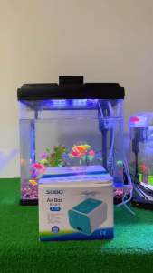 SOBO Aquarium A-20 Air Box Air Pump 10W 2 x 10L/min 2 x 0.03Mpa Senyap < 30dB Pom Oksigen & Udara untuk Akuarium dengan Penapis