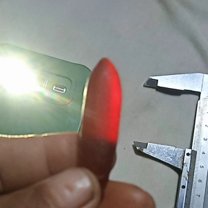 cuma sebagai pajangan kembang kantil merah