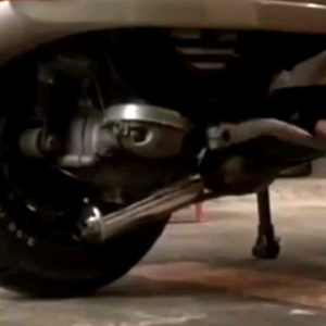 KNALPOT Vespa kanan Pendek Galvanis