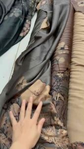 Kain Armany Silk Motif Mizan Per 05 Meter