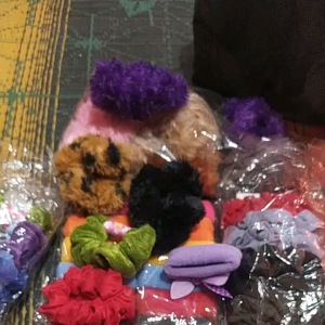 Ikat Rambut Motif Komplit Anak-Dewasa / Bahan Bulu Halus Bludru Satin Dll / Ikat Rambut Kuncir Variasi Komplit