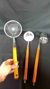 1 paket isi set 3 pcs alat masak mie bakso saringan mie gagang stainless kayu + sinduk/irus bahan stainless + kocokan toge mie bahan stainless