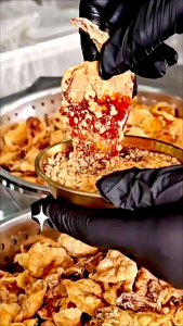 หมึกทอดกรอบบรรจุสุญญากาศ กรอบหนึบ เคี้ยวมัน เค็มกำลังดี ไม่ขม ไม่อมน้ำมัน อร่อยแบบไม่ทำร้ายสุขภาพ