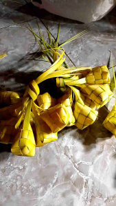 Cangkang ketupat sayur / cangkang ketupat lebaran